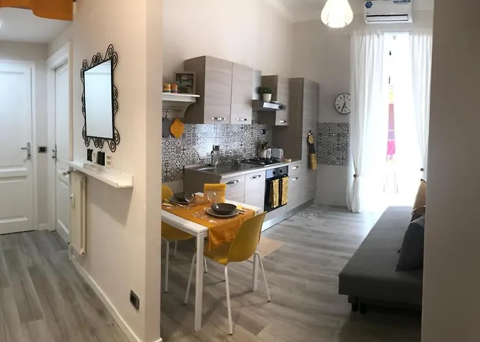 Hébergement de vacances Vicino Stazione Termini E La Sapienza Casa Buffa Rome